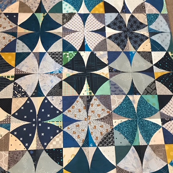 Meet your Posher, Karen - Picture 7 of 8